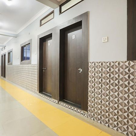 Oyo 60844 Jash Garden Restaurant Indore Exterior photo